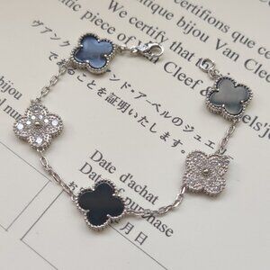 Excellent Used Condition VCA Bracelet